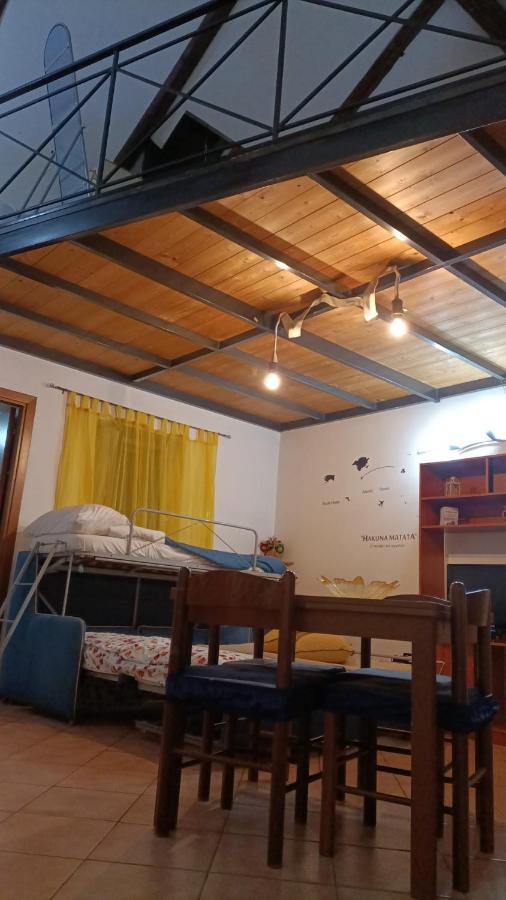קאסרטה Hakuna Matata ,Grazioso Appartamento In Centro מראה חיצוני תמונה